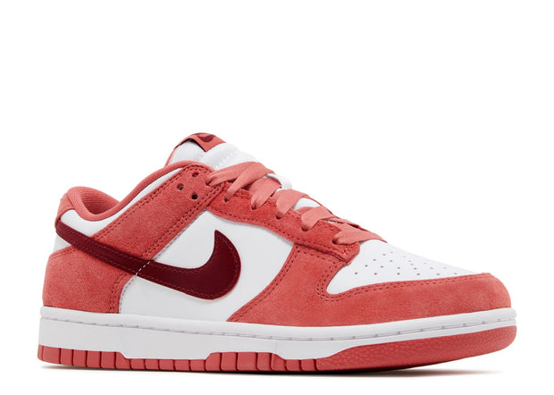 Nike Dunk Low WMNS 'Valentine's Day'