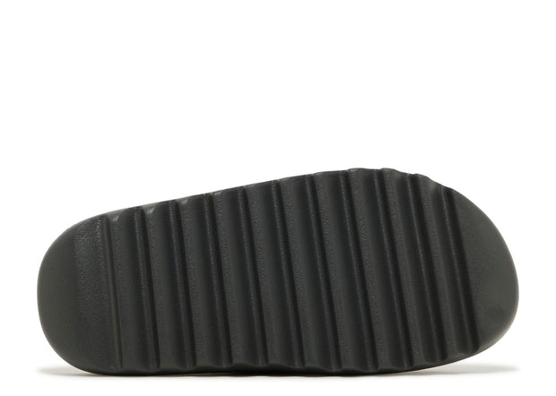 Yeezy Slides 'Dark Onyx'